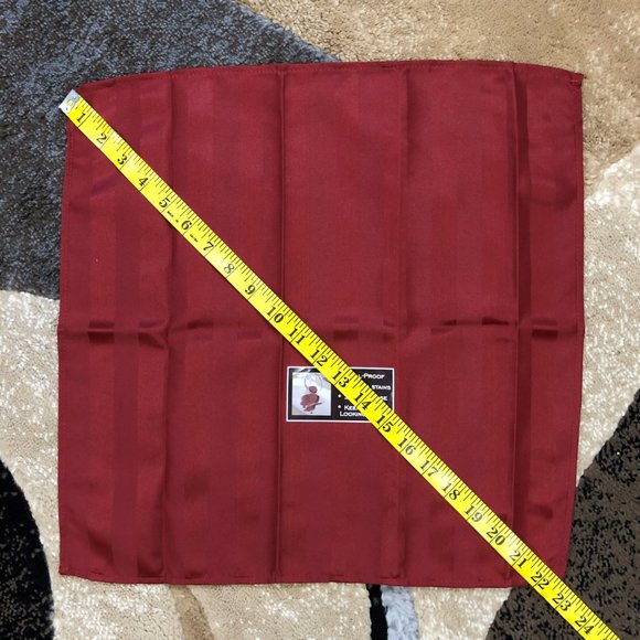 4 Chateau Red Stripe Micro-Fiber Dinner Napkins - Picture 8 of 8